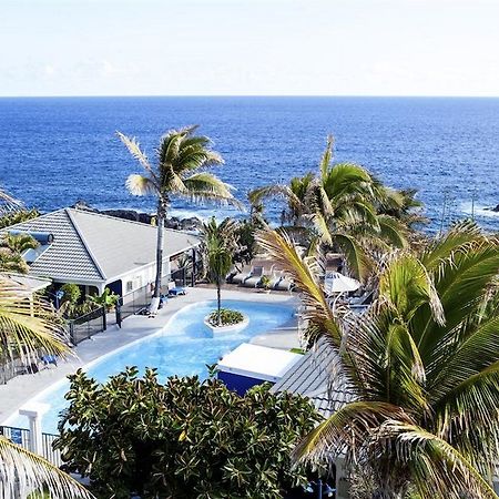 Hotel Le Victoria Saint Pierre Bagian luar foto